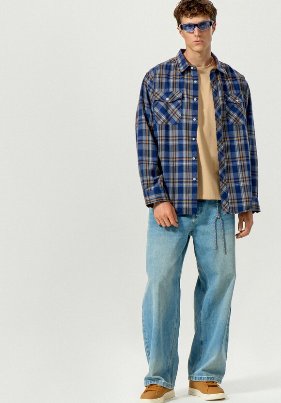 Рубашка в клетку с нагрудными карманами шир.  580, рис. 2