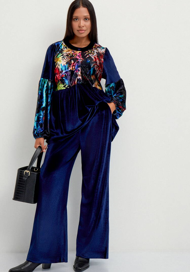 Брюки из велюра на резинке по поясу шир.  750, рис. 15