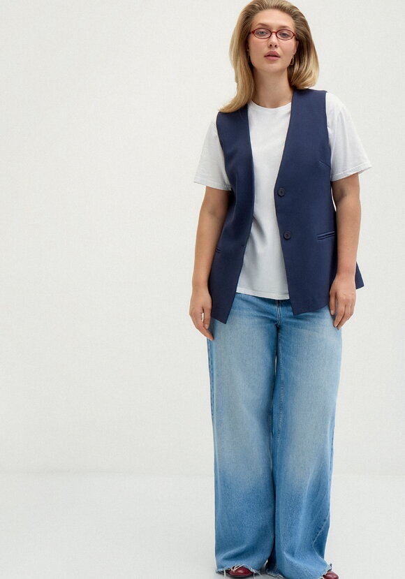 Жилет классический на подкладке шир.  580, рис. 17