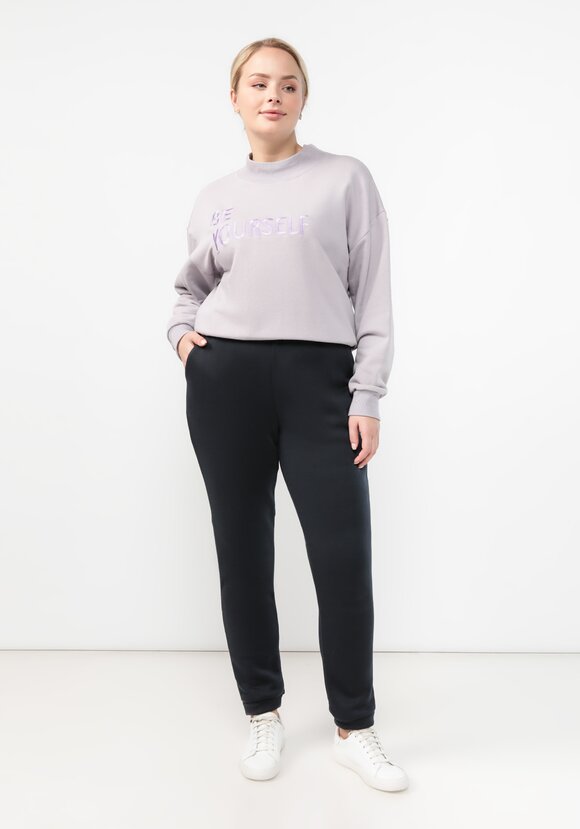 Брюки прямые утепленные на резинке шир.  580, рис. 21