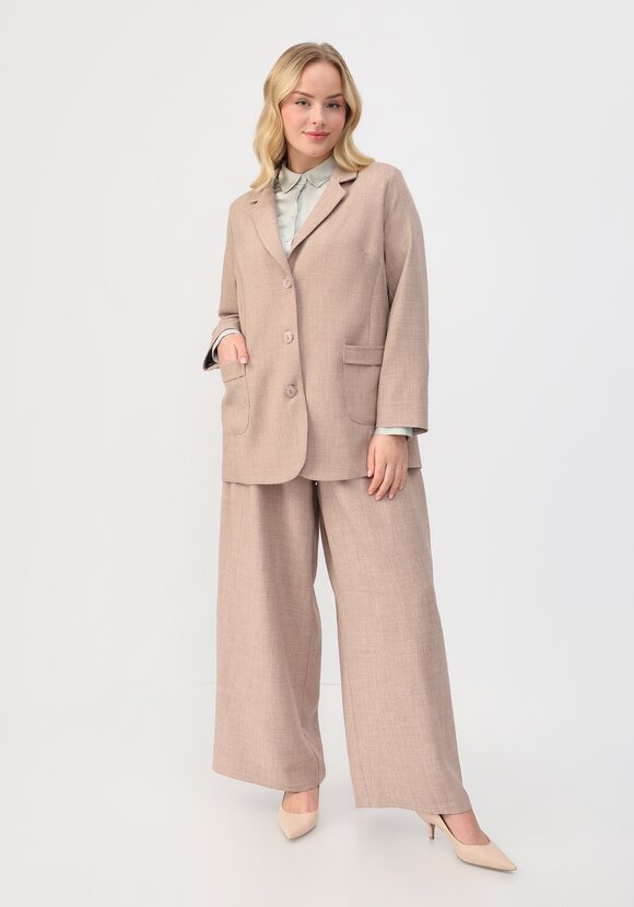 Пиджак однобортный на пуговицах шир.  580, рис. 14