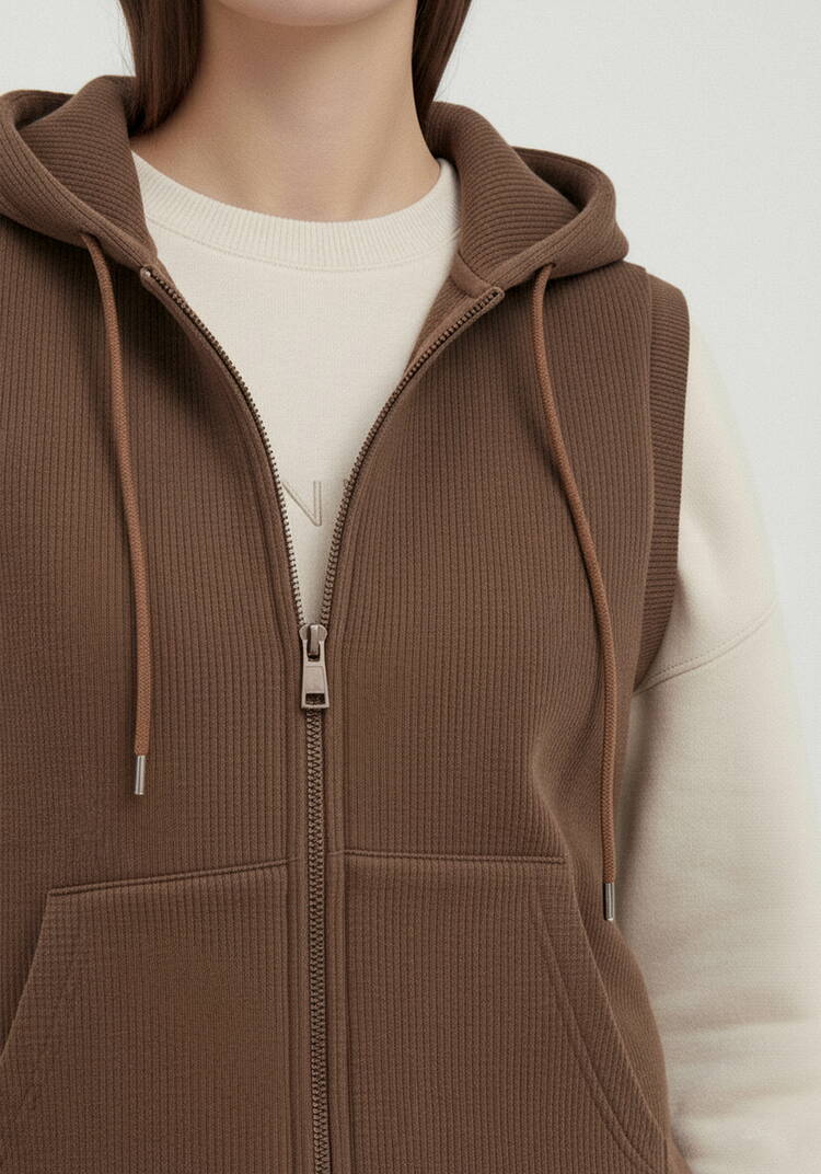 Жилет из микровельвета с начёсом шир.  750, рис. 6