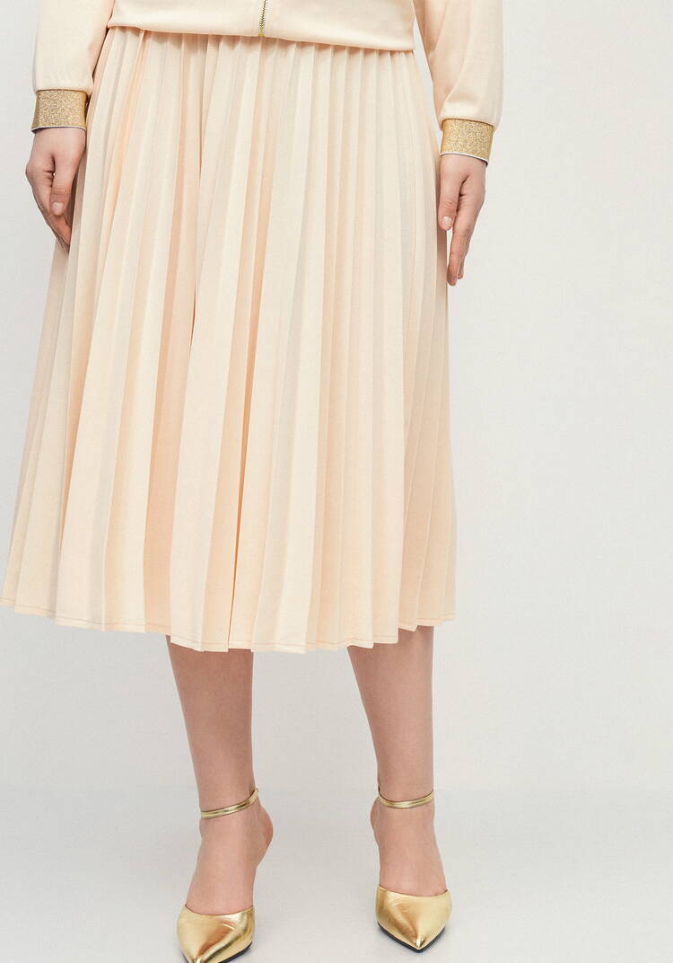 Юбка гофре из трикотажной ткaни шир.  750, рис. 9