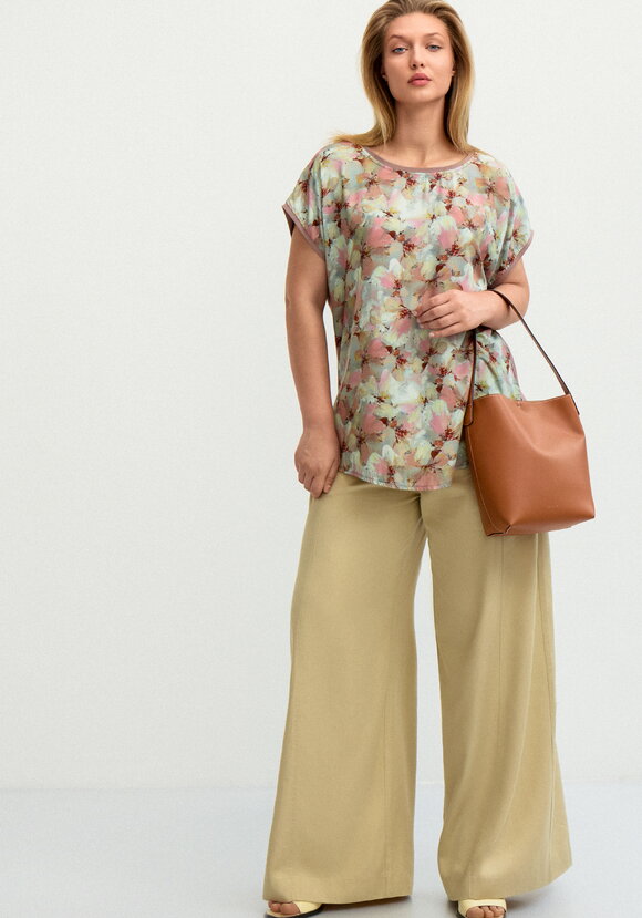 Блуза комбинированная со спущенным плечом шир.  580, рис. 2