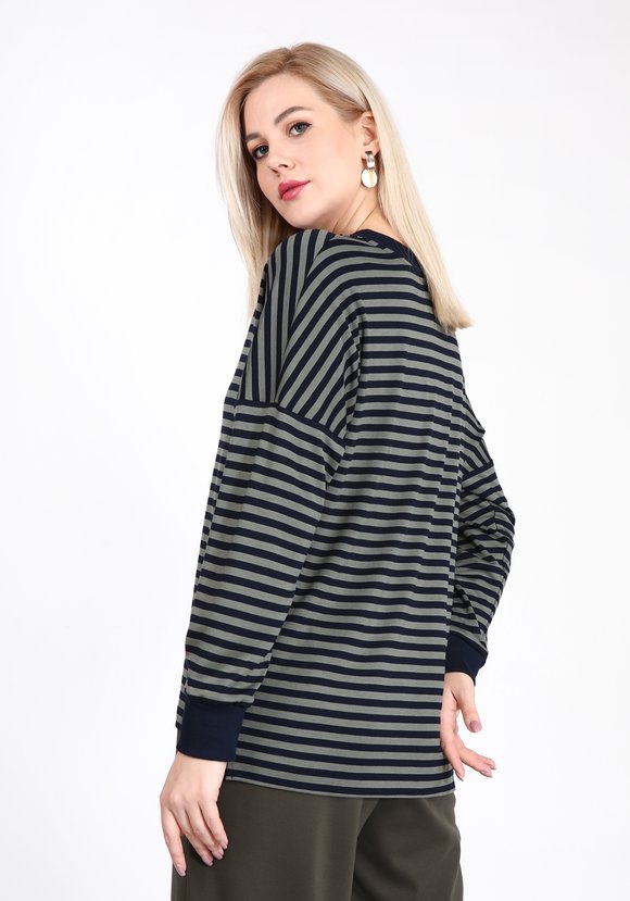 Джемпер с манжетами из рибаны шир.  580, рис. 10