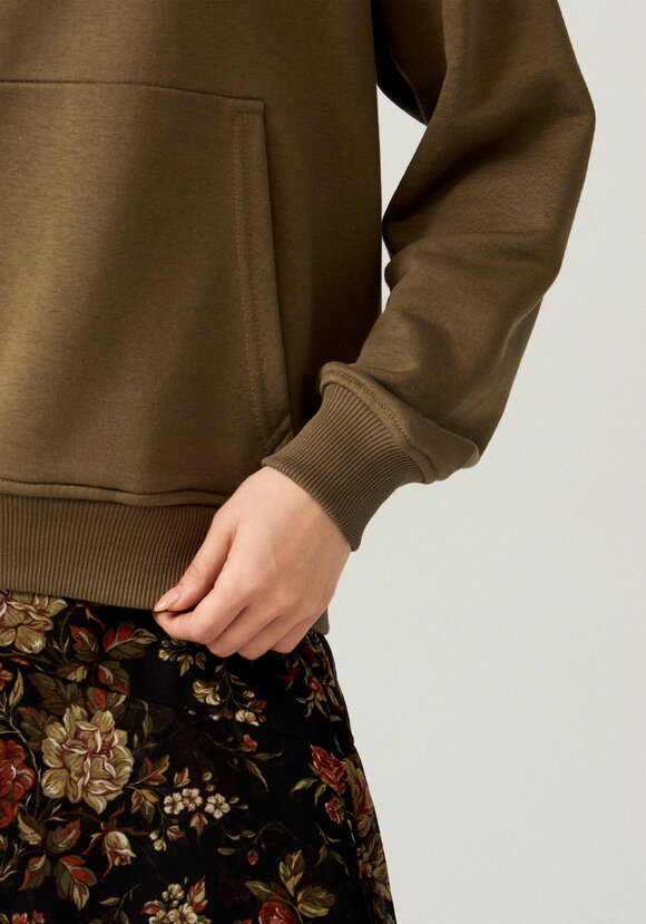 Худи свободного кроя с принтом на спине шир.  580, рис. 40