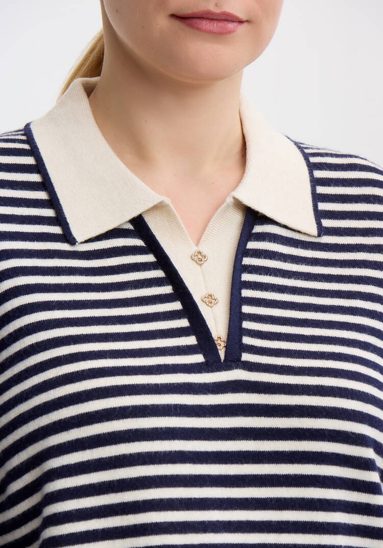 Трикотажный джемпер в полоску шир.  750, рис. 11