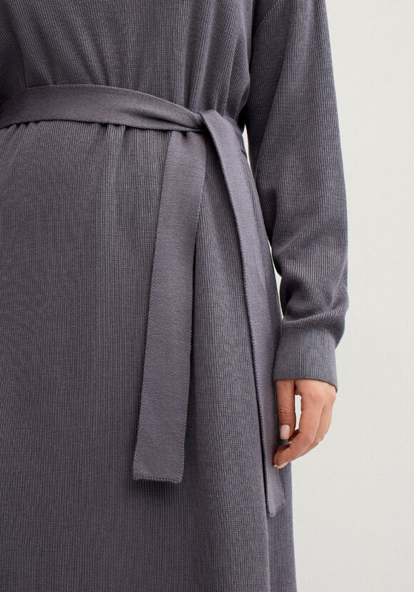 Платье поло с поясом шир.  580, рис. 12