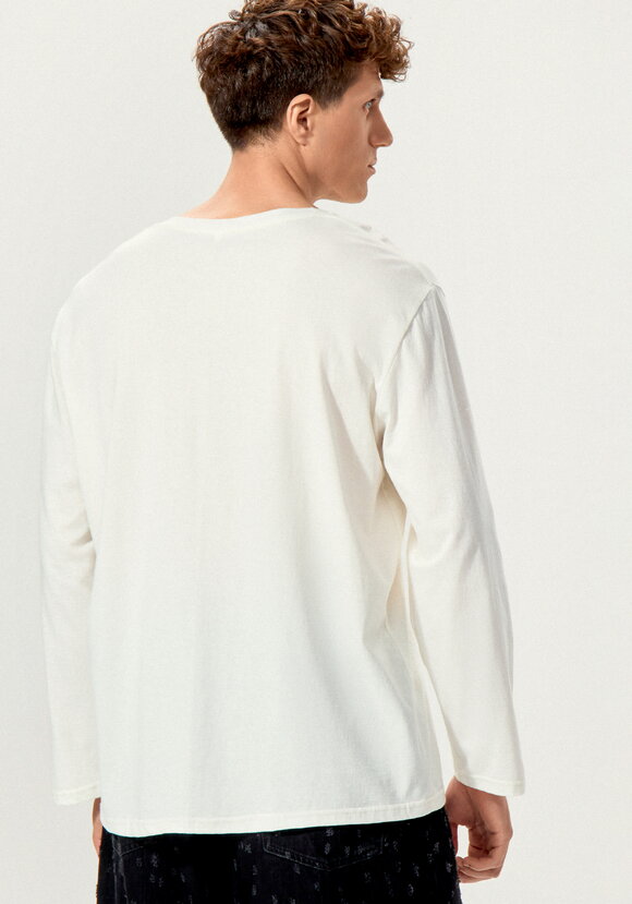 Лонгсливы с лаконичным принтом, 2 шт. шир.  580, рис. 9