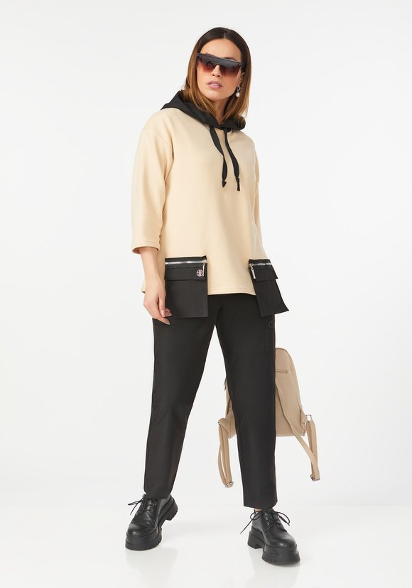 Брюки с декоративными пуговицами по бокам шир.  580, рис. 17