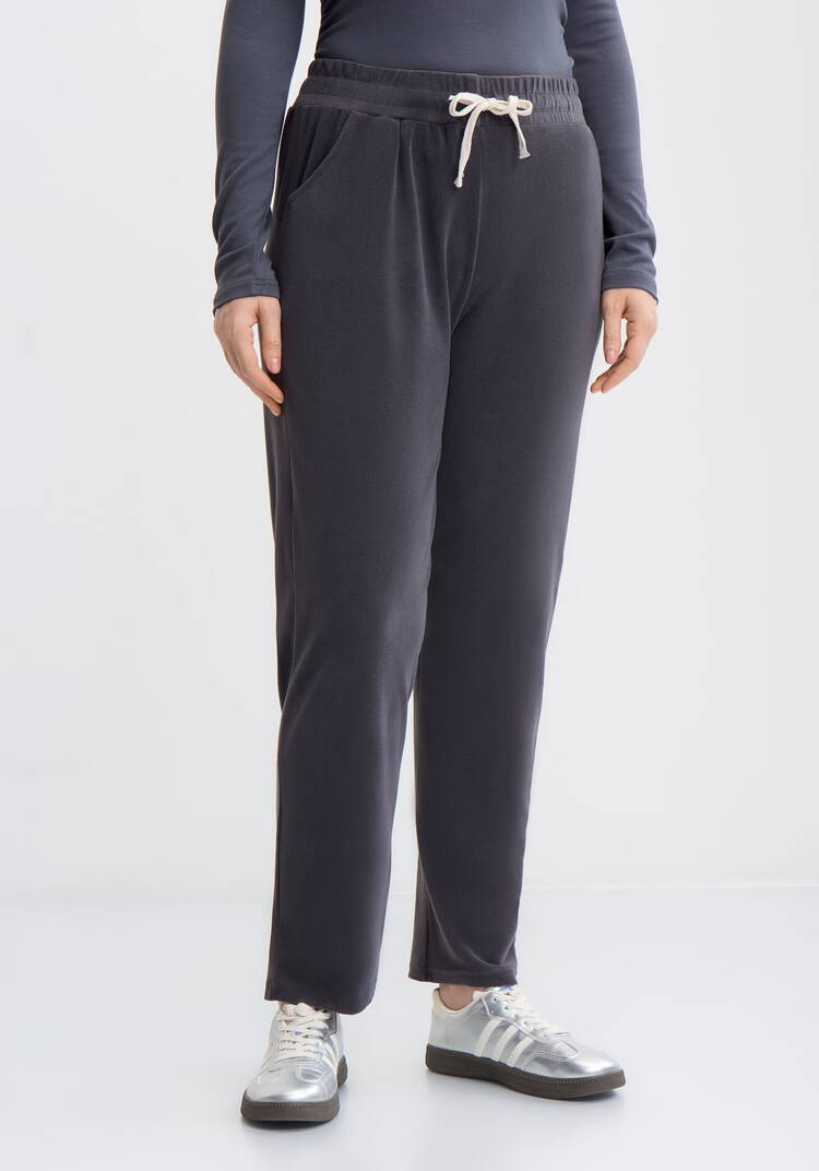 Брюки велюровые прямые на резинке по поясу шир.  750, рис. 34