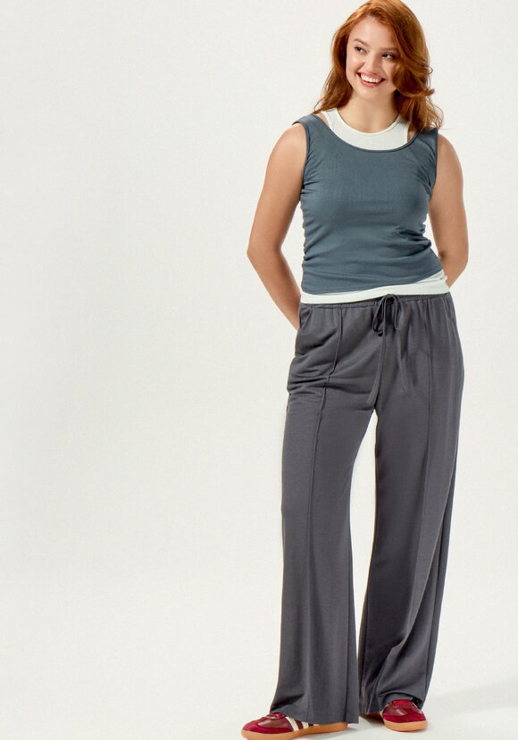 Брюки со стрелками свободного кроя шир.  580, рис. 16