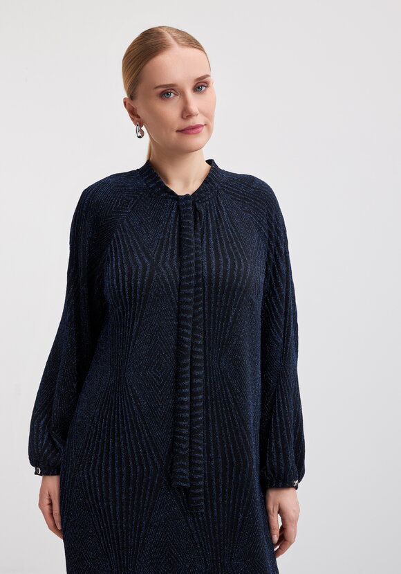 Платье трикотажное с бантом и люрексом шир.  580, рис. 8