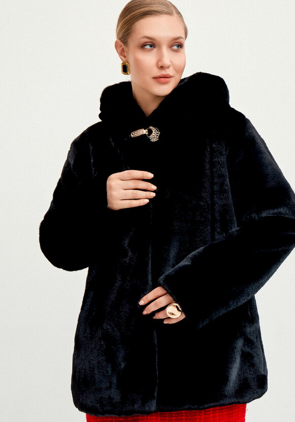 Шуба из эко меха Мишель шир.  580, рис. 1
