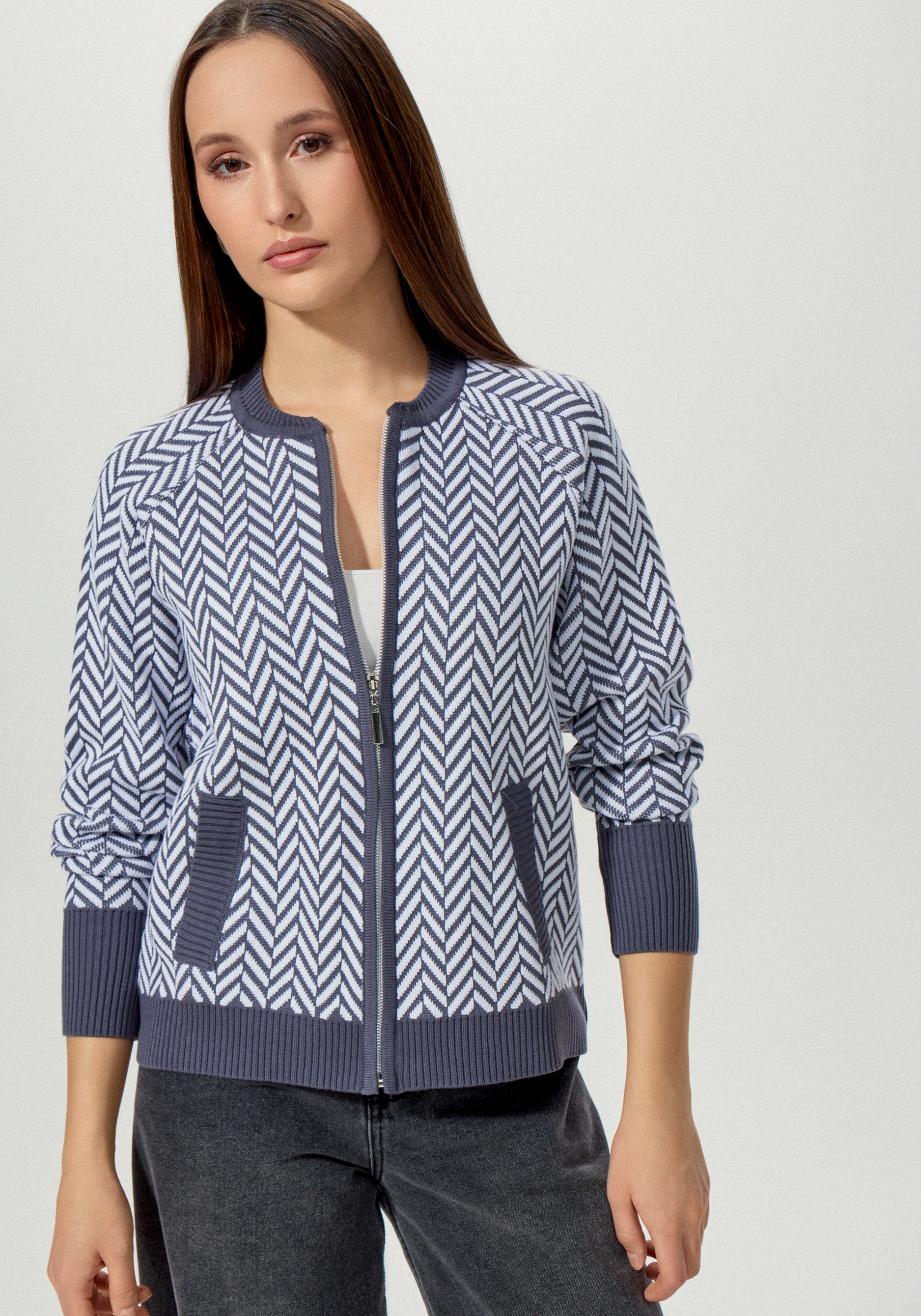 

Бомбер женский на молнии с широкими манжетами, Зеленый