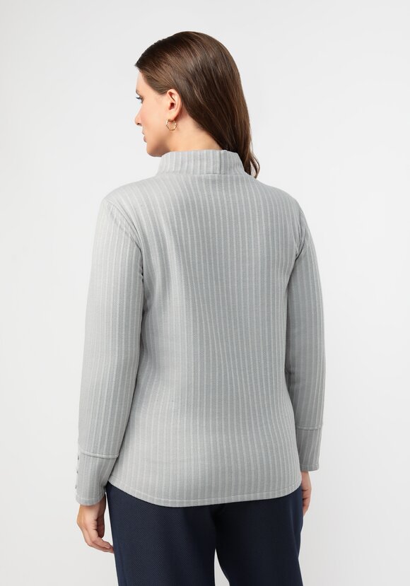 Водолазка с декором на рукавах шир.  580, рис. 15