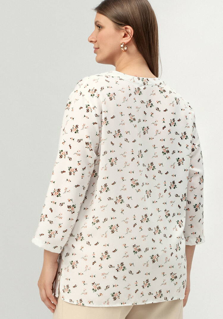 Блуза на пуговицах и разрезами по бокам шир.  750, рис. 3