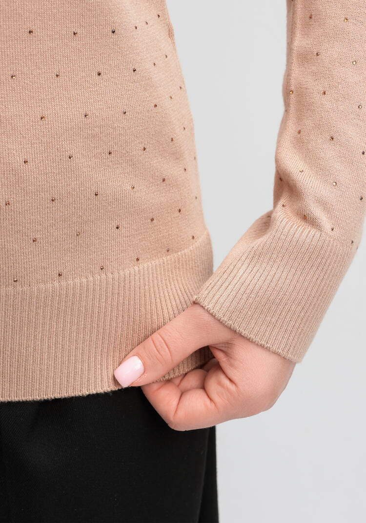 Джемпер со стразами и декоративной вставкой шир.  750, рис. 16