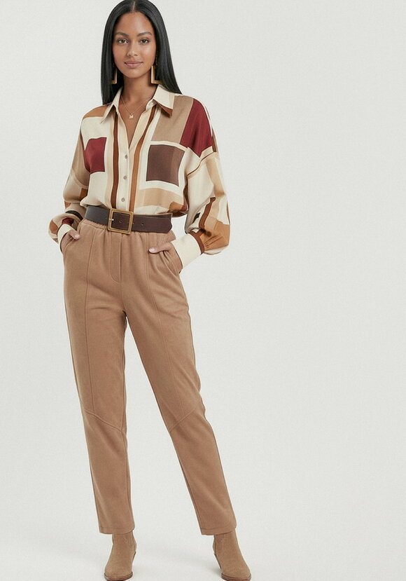 Брюки с фигурными рельефами шир.  580, рис. 16