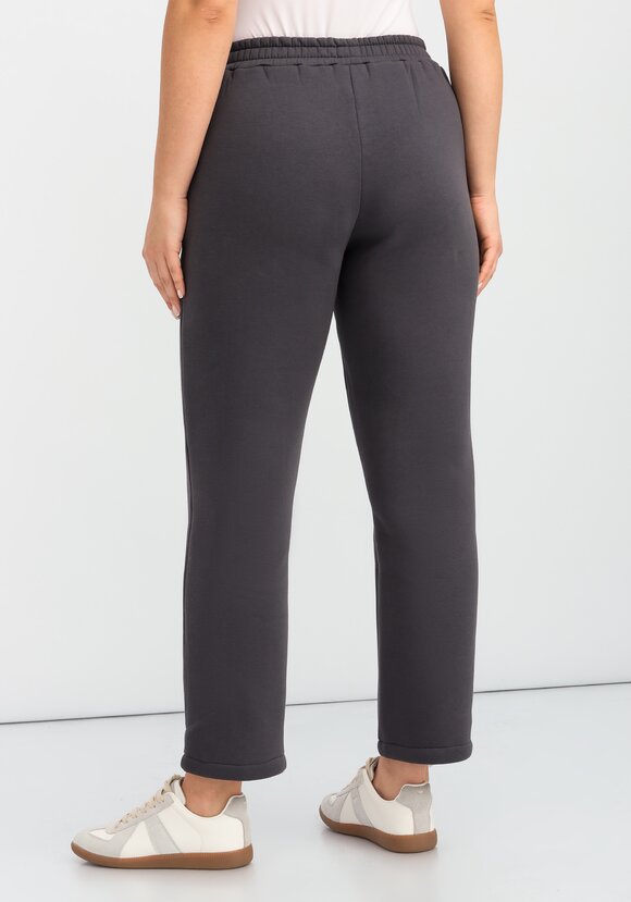 Брюки прямые утеплённые шир.  580, рис. 27