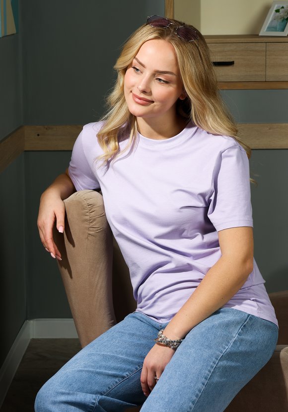 Футболка женская свободного кроя шир.  580, рис. 26