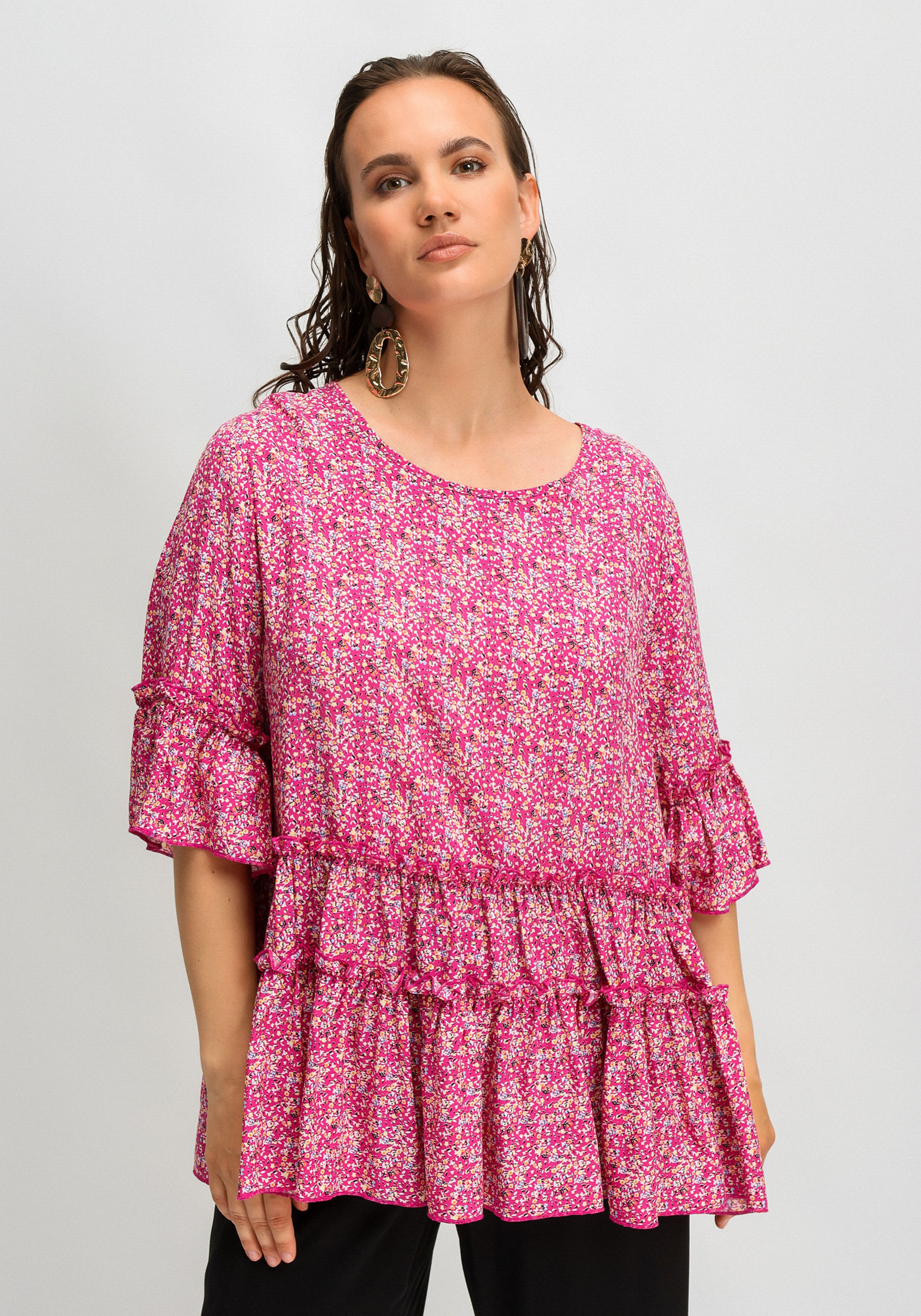 

Блуза с воланом по низу и на рукавах, Розовый