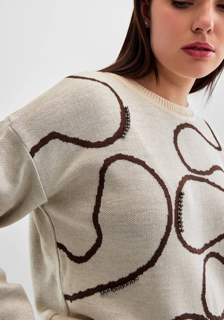 Джемпер с жемчужным декором и абстракцией шир.  750, рис. 16