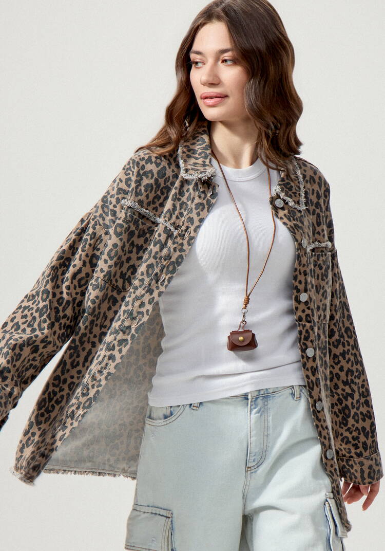 Джинсовая куртка с бахромой по краям шир.  750, рис. 8