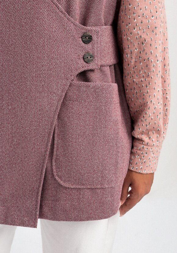 Жилет на запах свободного кроя шир.  580, рис. 25