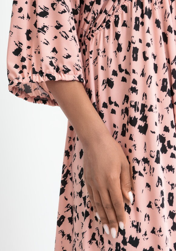 Платье Серафима шир.  580, рис. 12