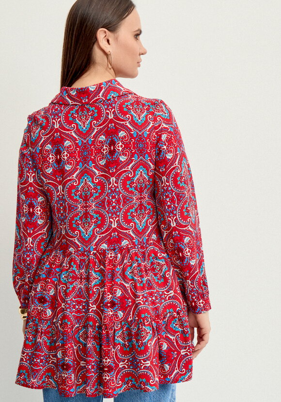 Блуза А-силуэта с ярусами шир.  580, рис. 17