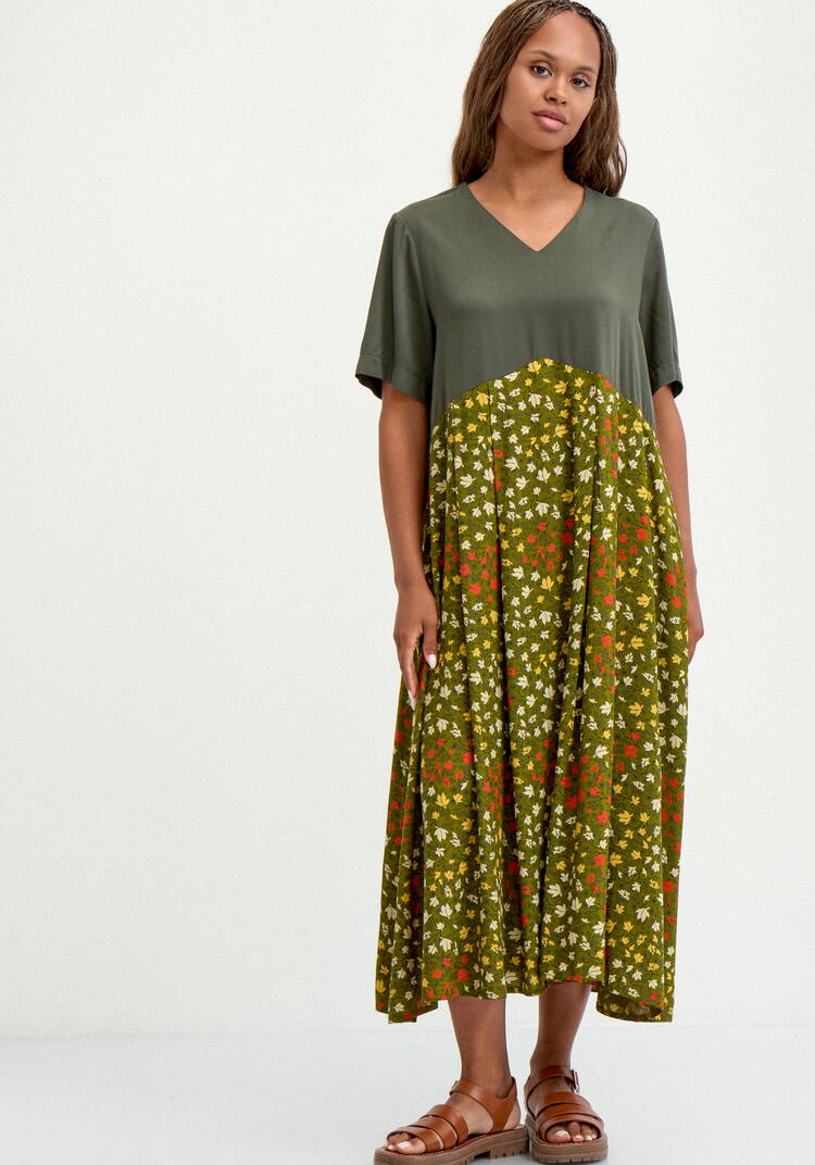 Платье  из комбинированной ткани с принтом шир.  750, рис. 4