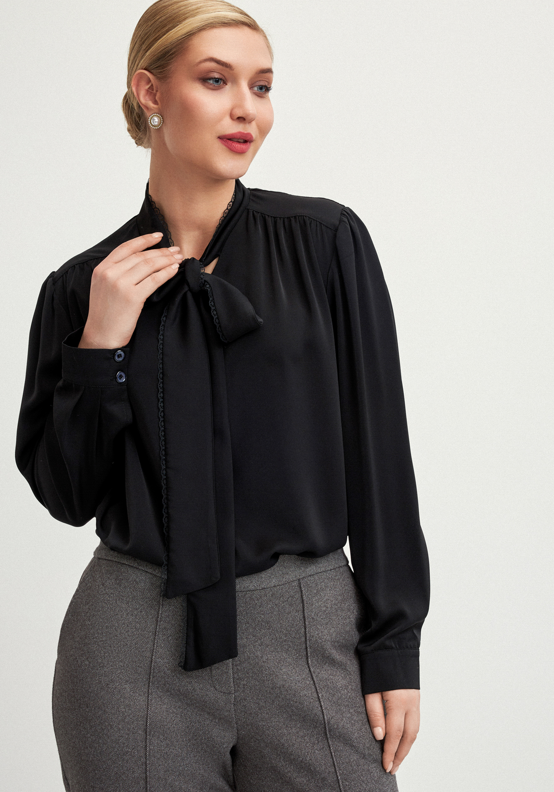 Блуза quotШарил quot 2999₽