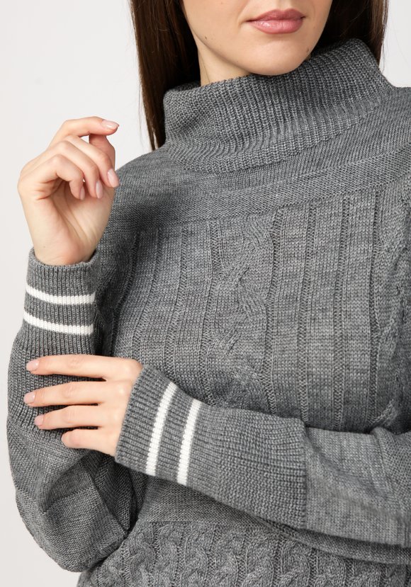 Свитер женский с эффектом структурных кос шир.  580, рис. 5