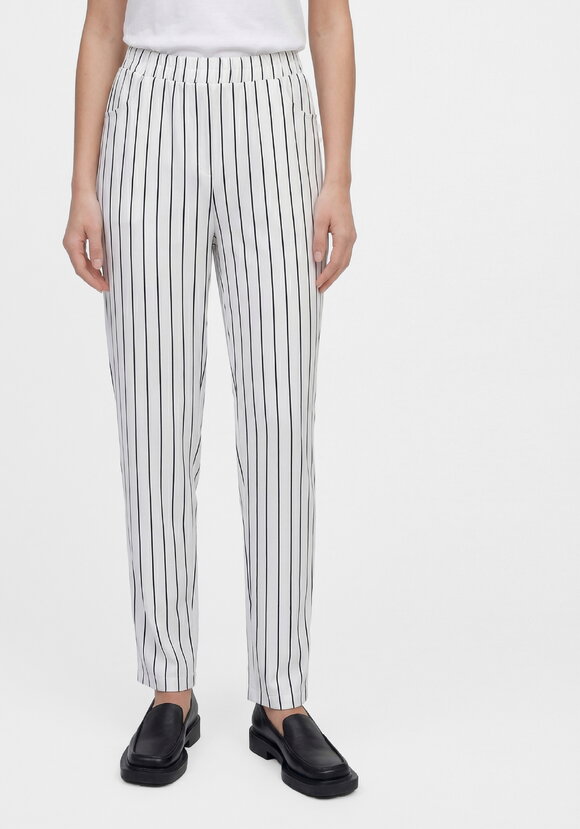 Брюки женские прямые, зауженные шир.  580, рис. 4