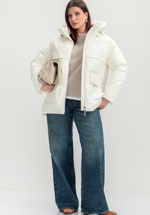 Пуховик стеганый с накладными карманами шир.  580, рис. 12