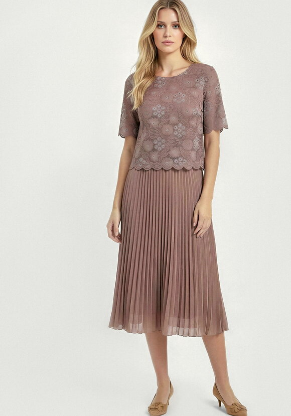 Платье комбинированное с ажурной тканью шир.  580, рис. 4