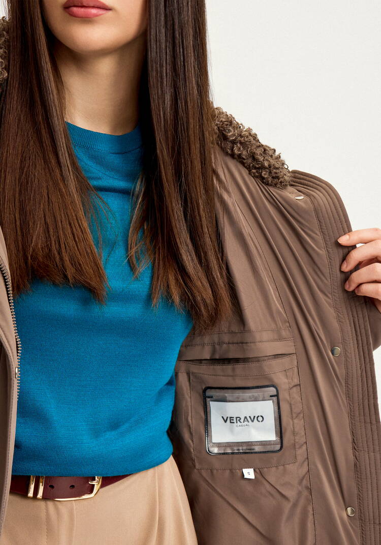 Пальто стеганое с меховой отделкой шир.  750, рис. 9