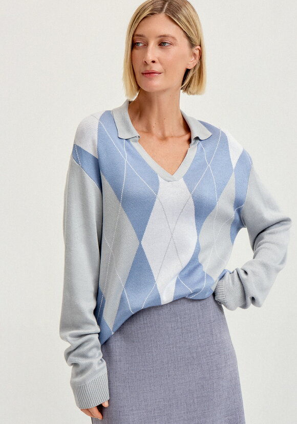 Джемпер с воротом-поло и ромбовидным узором шир.  580, рис. 16