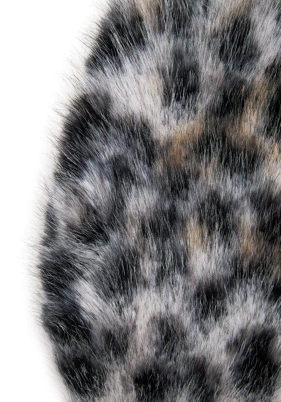 Коврик-шкурка Ценный мех шир.  580, рис. 2