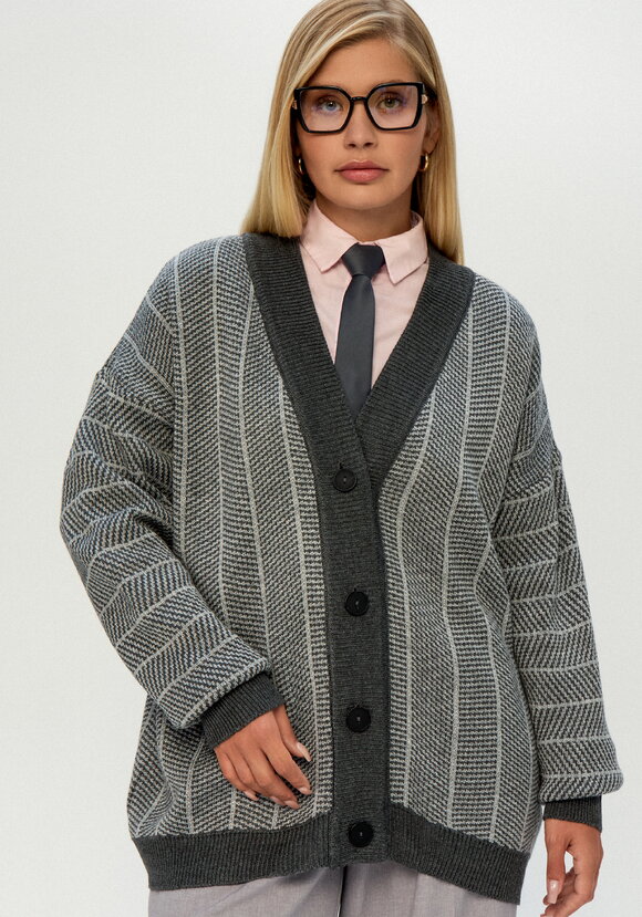 Кардиган монохромный с вертикальной полосой шир.  580, рис. 4