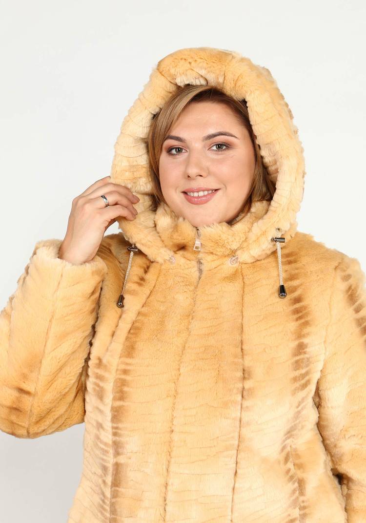 Шуба на молнии из эко-меха с капюшоном шир.  750, рис. 3