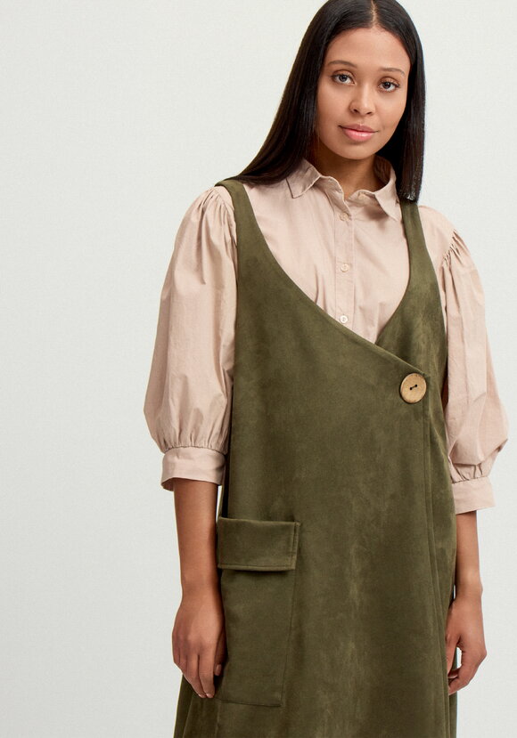 Сарафан с имитацией застёжки шир.  580, рис. 26