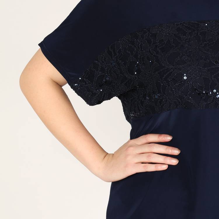 Туника с кружевной вставкой шир.  750, рис. 23