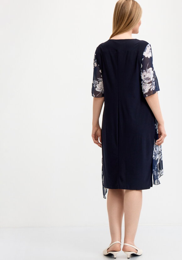 Платье трикотажное с шифоновой накидкой шир.  580, рис. 22