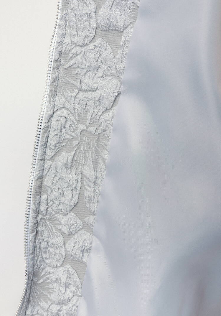 Бомбер из ткани с жаккардовым узором шир.  750, рис. 32