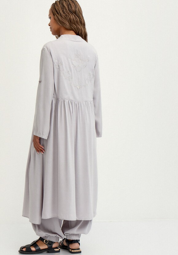 Рубашка с вышивкой на кокетке шир.  580, рис. 3