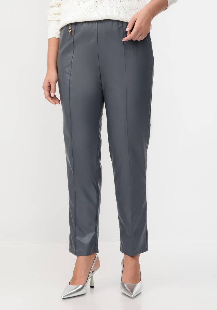 Брюки из экокожи со стрелками шир.  750, рис. 18