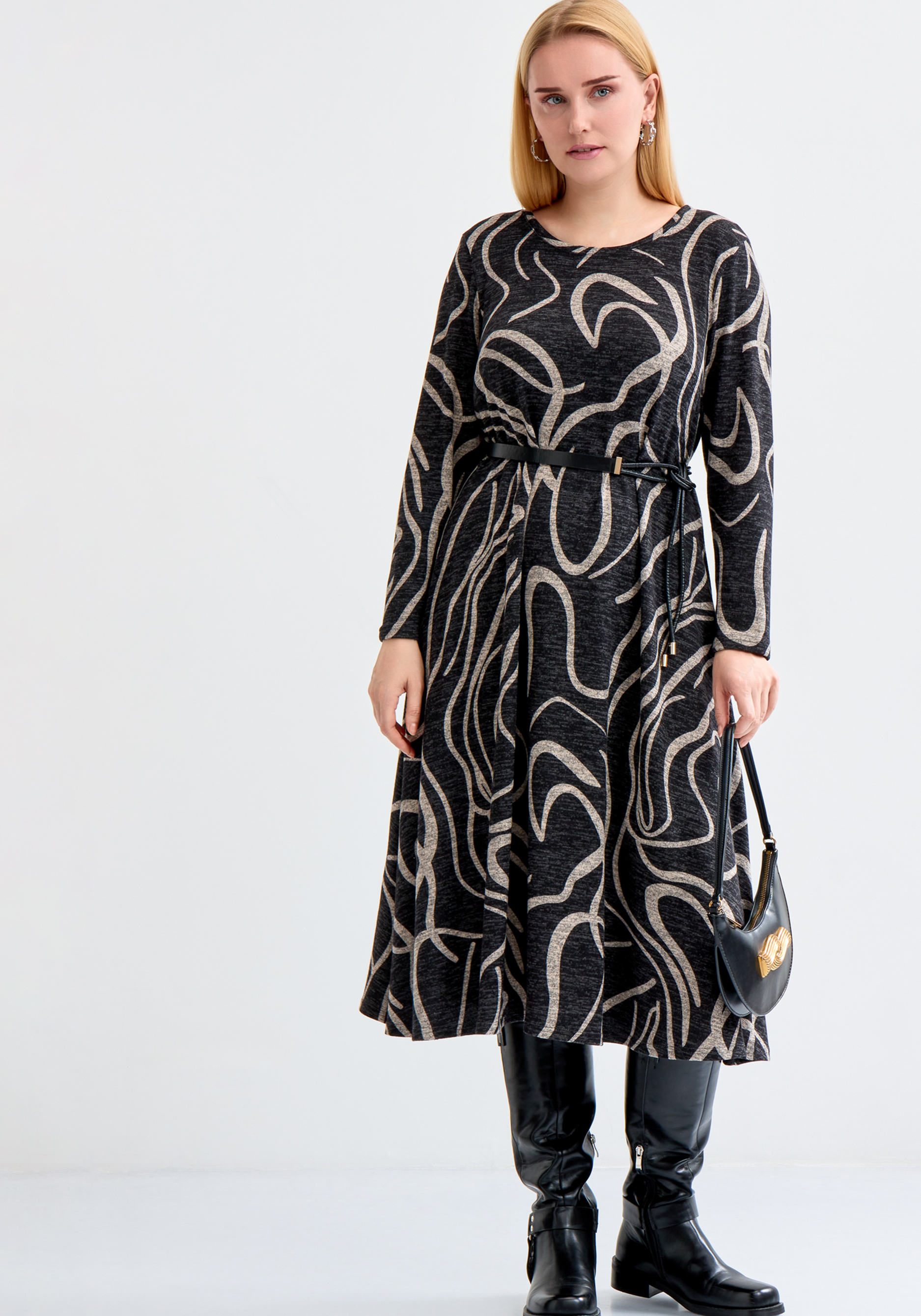 Платье quotАнгора quot 3799₽