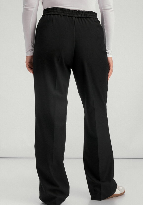 Брюки со стрелками и резинкой по поясу шир.  580, рис. 10